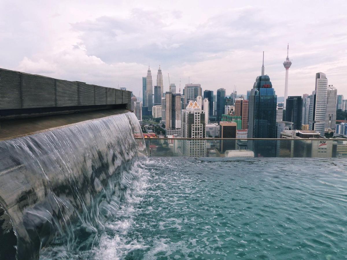 Regalia Skypool Klcc Albergue Kuala Lumpur Exterior foto