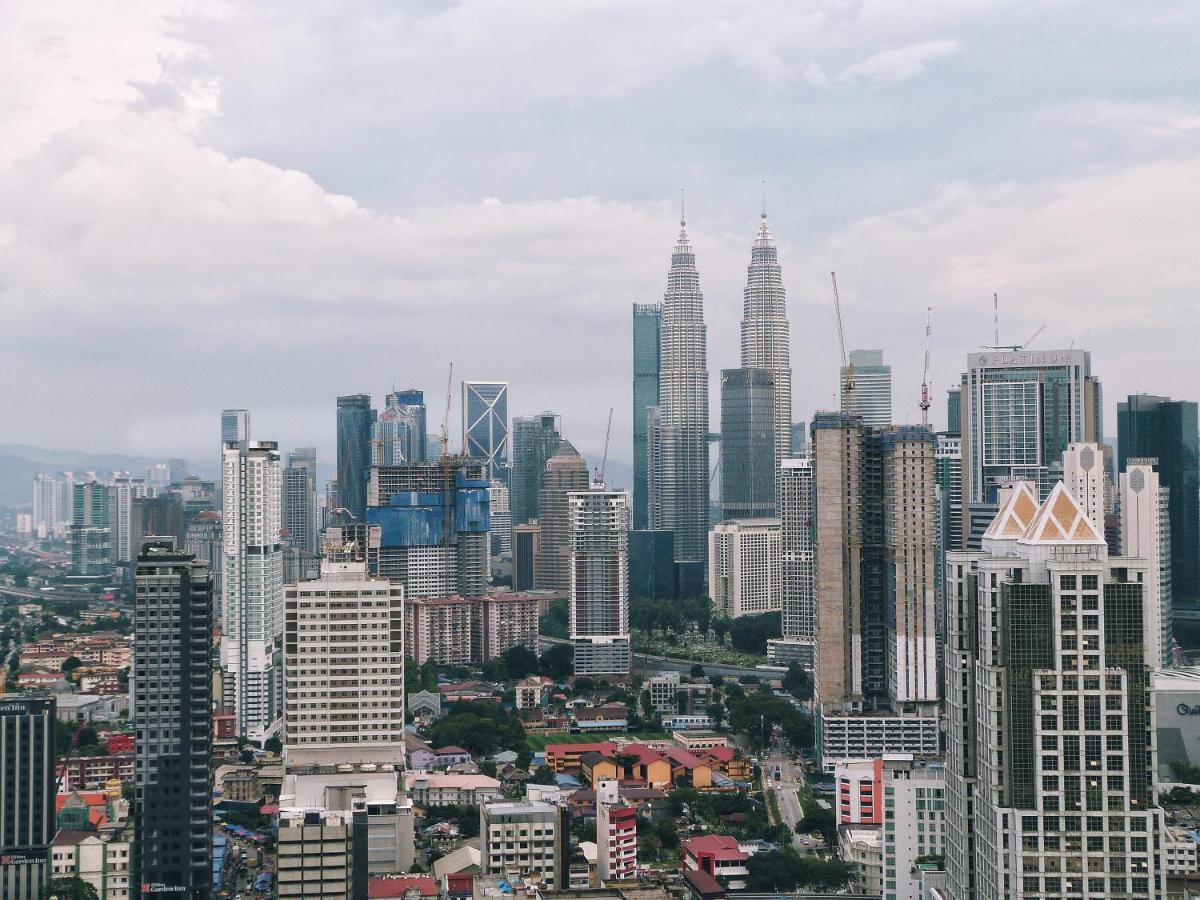 Regalia Skypool Klcc Albergue Kuala Lumpur Exterior foto